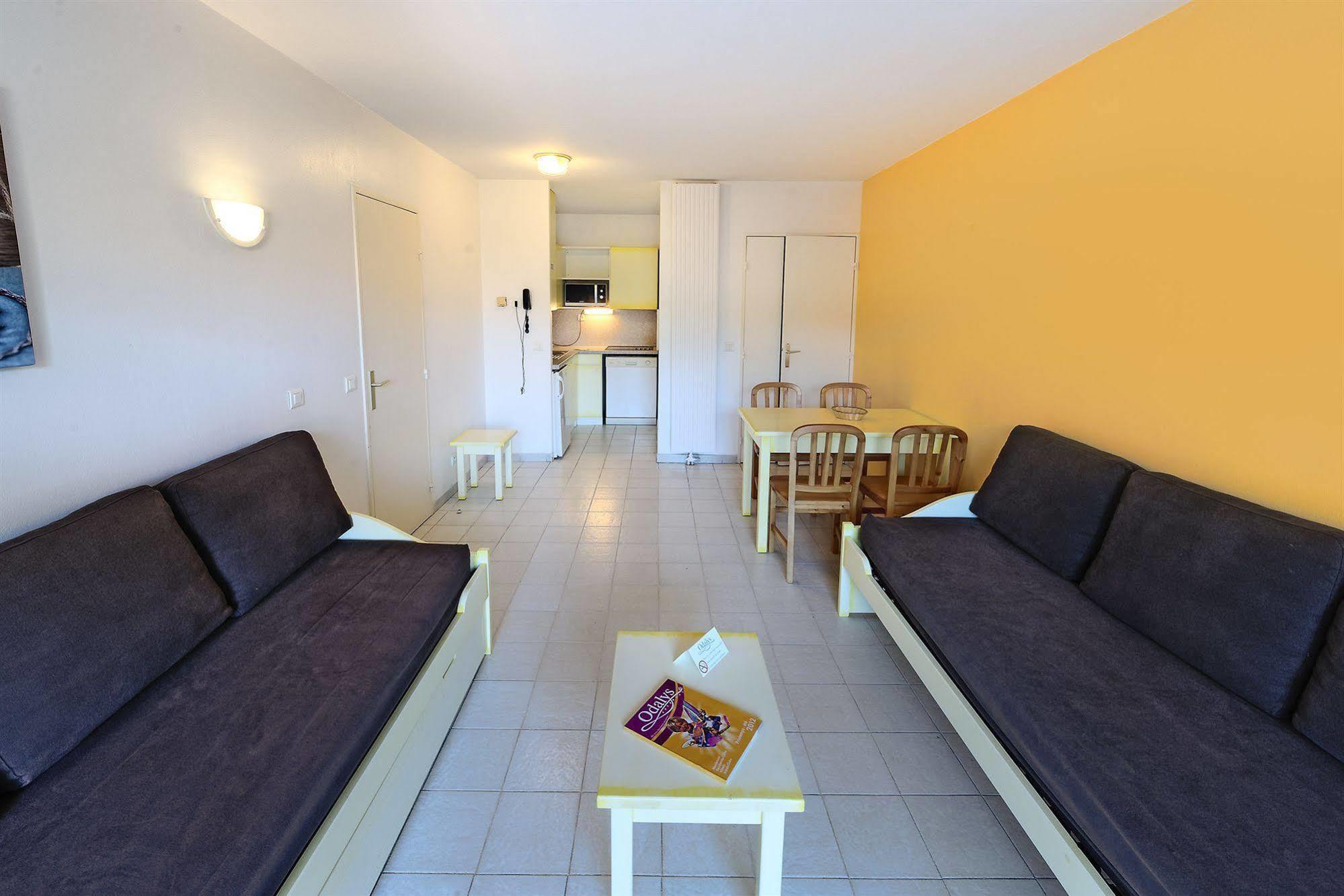 Residence Odalys Open Golfe Juan ภายนอก รูปภาพ